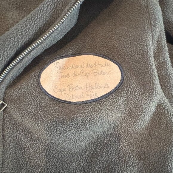 ** Arsens Canda National Park Green Brown Fleece Performance Zip Jacket Vest M - Picture 9 of 9